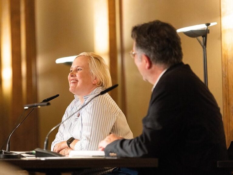 anne rabe foto daniel mueller c literaturhaus hamburg aspect ratio 4 3Anne Rabe © Daniel Müller